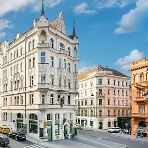 Mooo Downtown Apartahotel Praga