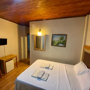  Hotel Albea